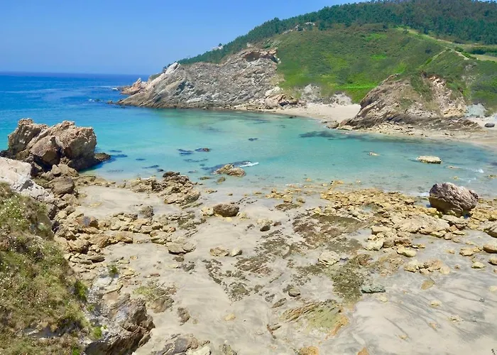 別荘 The Cliffs - Le Village Sarridal サンタマルタ・デ・オルティゲイラ