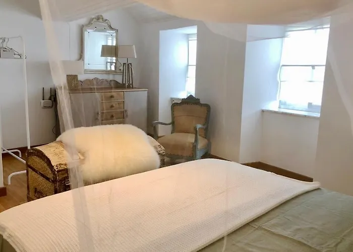 The Cliffs - Le Village Sarridal サンタマルタ・デ・オルティゲイラ