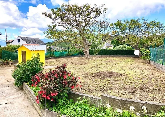 The Cliffs - Le Village Sarridal 別荘 サンタマルタ・デ・オルティゲイラ